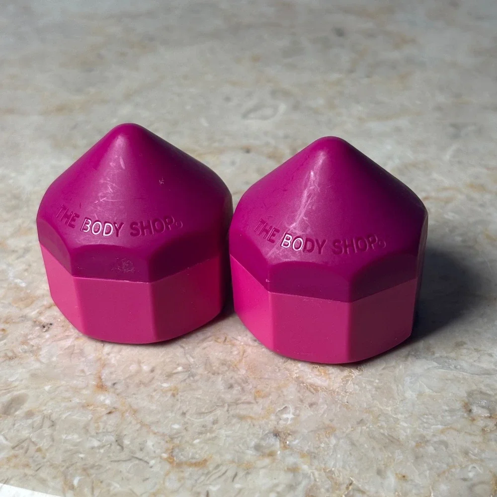 The‎ Body Shop Acai Blueberry Dragon Fruit Lip Juicers Balm Set of 2